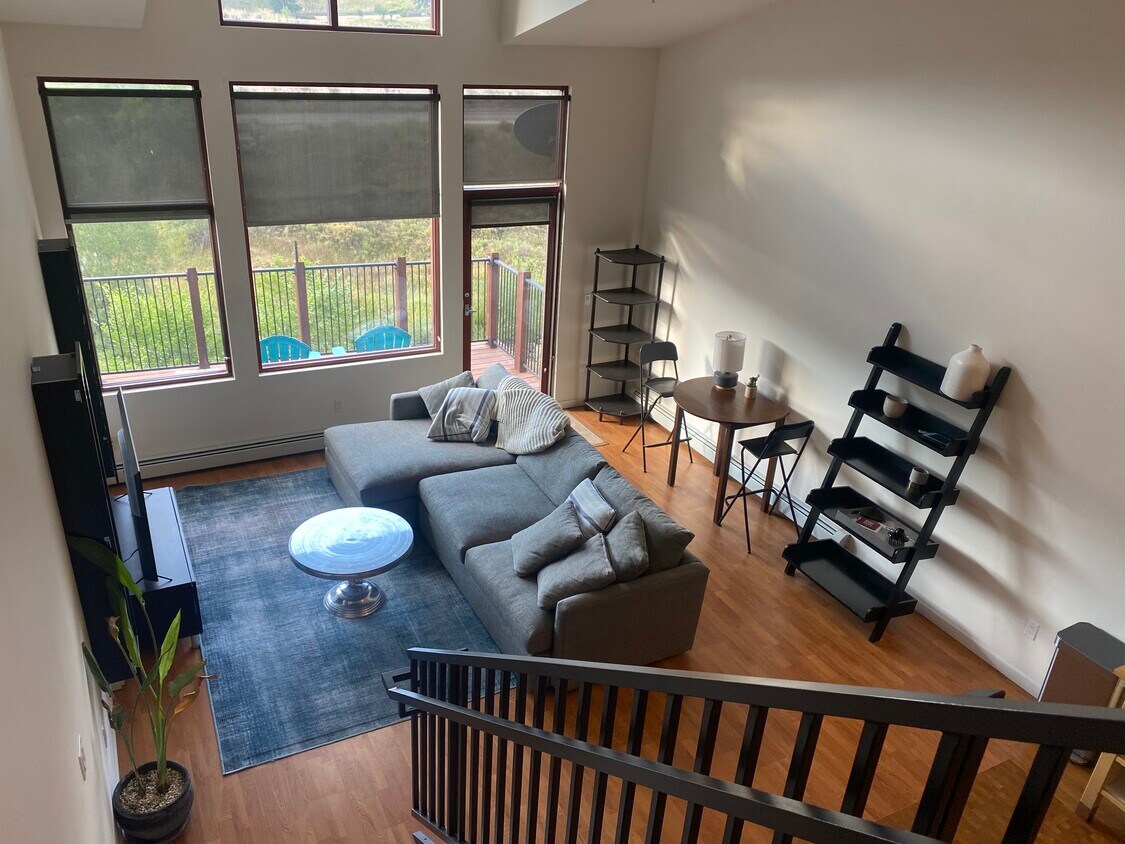 705 Nogal Rd Unit 10 Building B, Eagle, CO 81631 Condo for Rent in