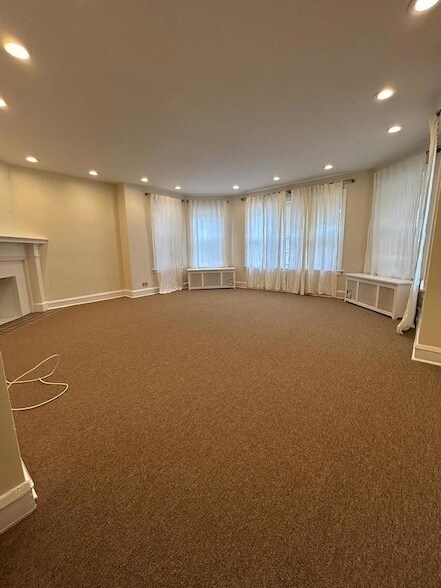 Foto del edificio - 6332 N Francisco Ave