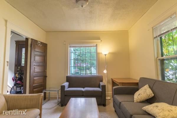 Foto del edificio - 308 E Madison St
