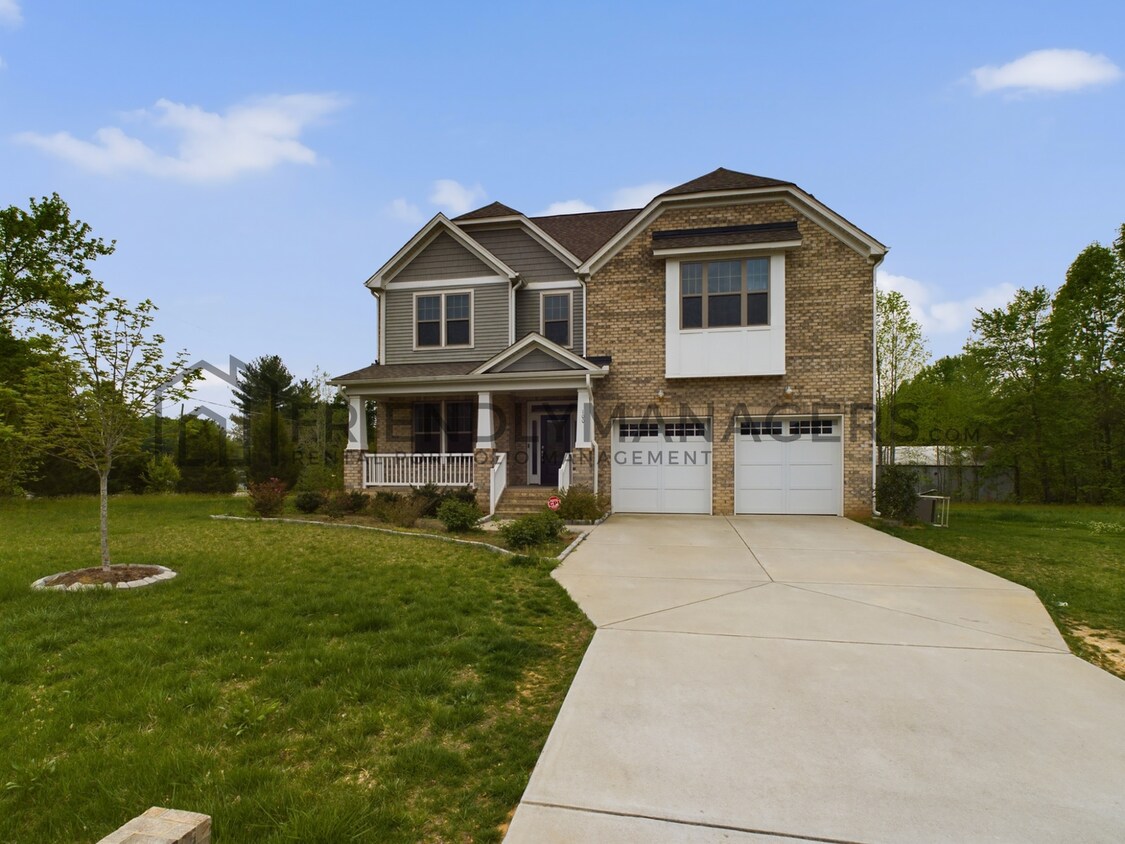 100 Kellams Creek Ct, Greensboro, NC 27455 House Rental in Greensboro