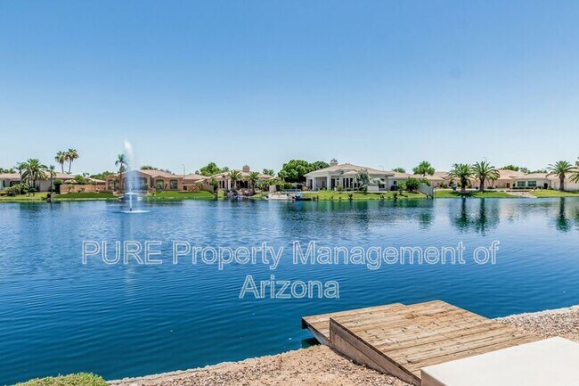 Photo - 1945 W Grand Canyon Dr House