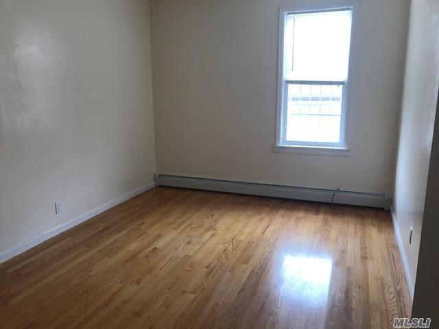 Foto del edificio - 5412 69th Pl