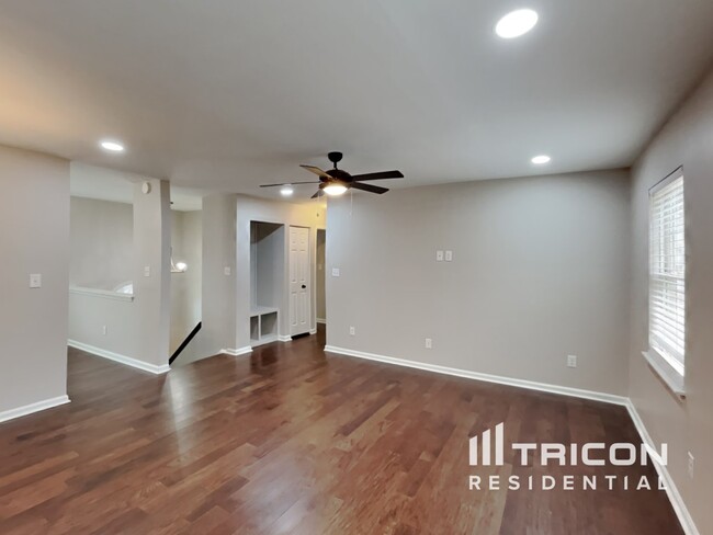 Foto del edificio - 5712 Brandycrest Dr