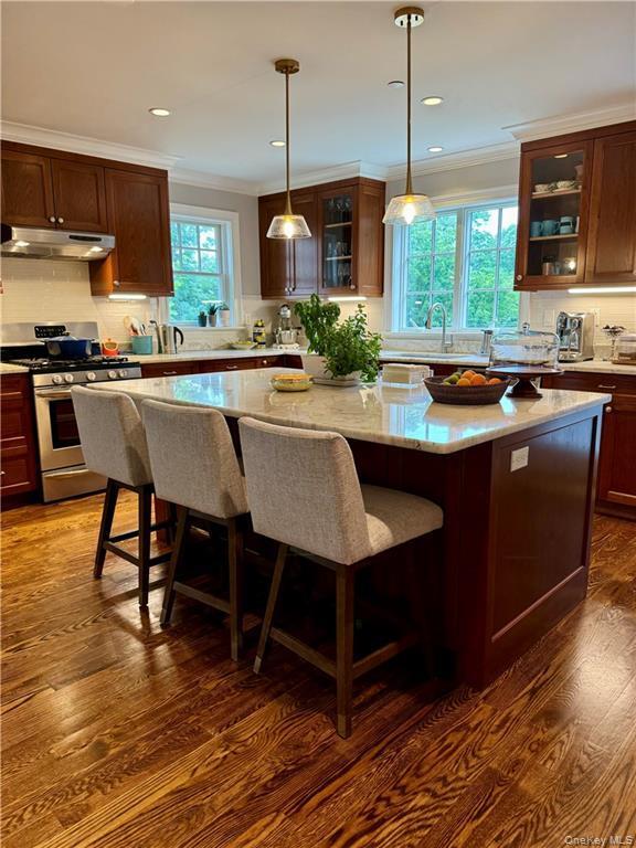 Building Photo - 401 Columbus Ave