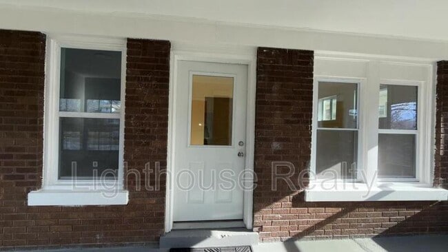 Foto del edificio - 3649 Connecticut St