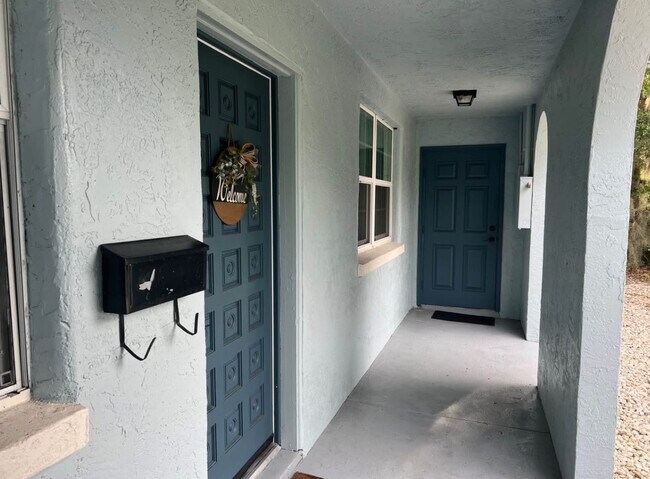 Foto del edificio - 1212 Doris Ave