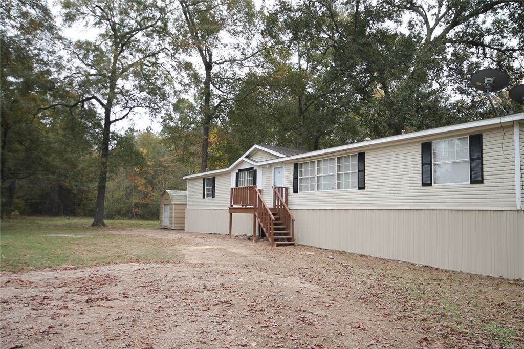 25001 Lakeshore Dr, Splendora, TX 77372 House for Rent in Splendora