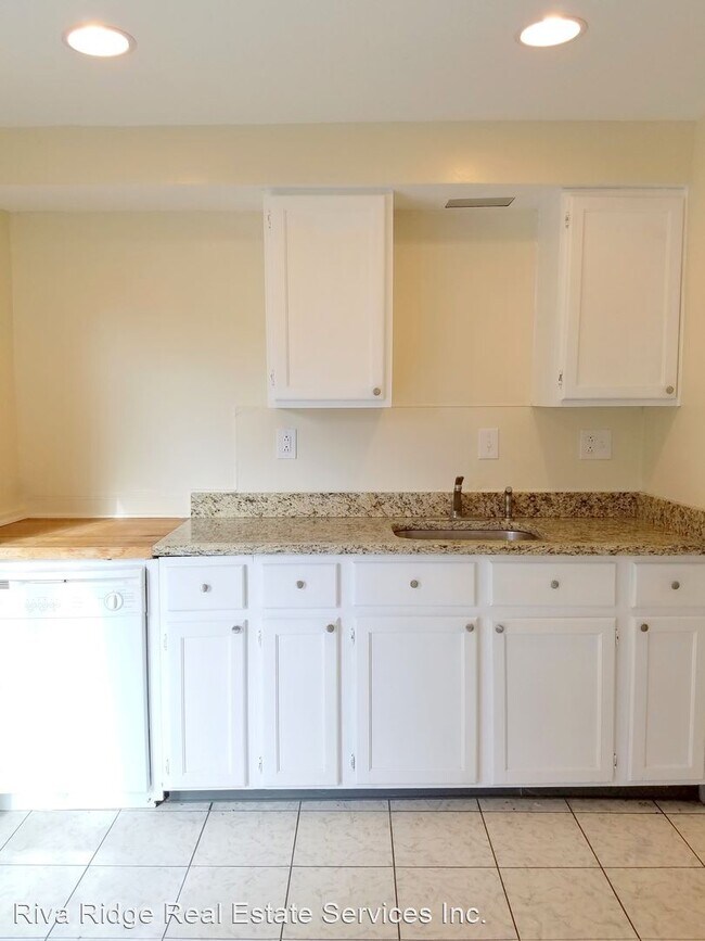 Foto del edificio - 3 br, 1 bath House - 2412 Patterson Street