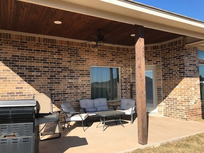 Foto del edificio - 7425 Tuscany