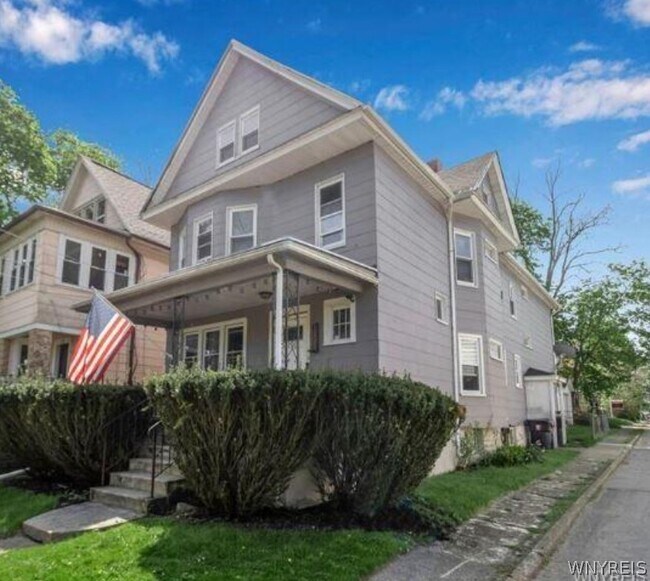 Foto del edificio - 13 Nason - Lower Pky