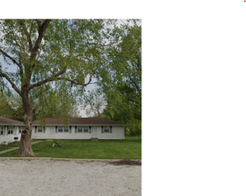 Building Photo - 404 E Madison St