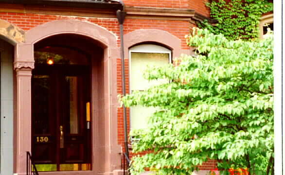 Building Photo - 130 Marlborough St
