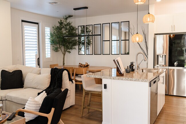 Foto del edificio - 36351 Elizabeth Ln