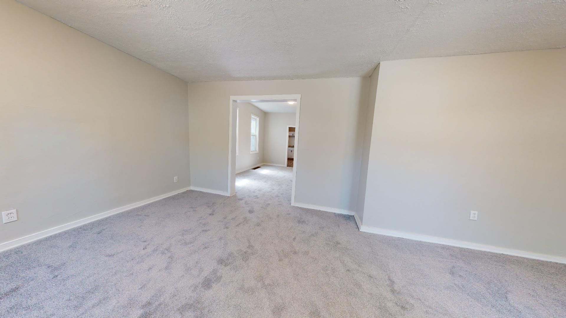 4203 Howlett Ave Cleveland, OH 44113 – photo 4