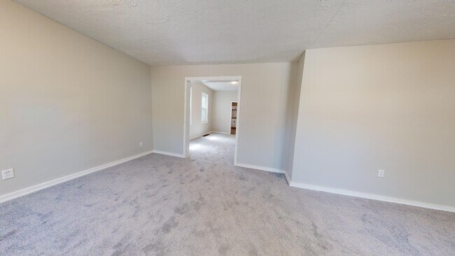 Foto del edificio - Clark/Fulton - 4 bedroom - Single Family Home