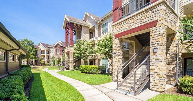 Building Photo - Northgate Oaks Apartments