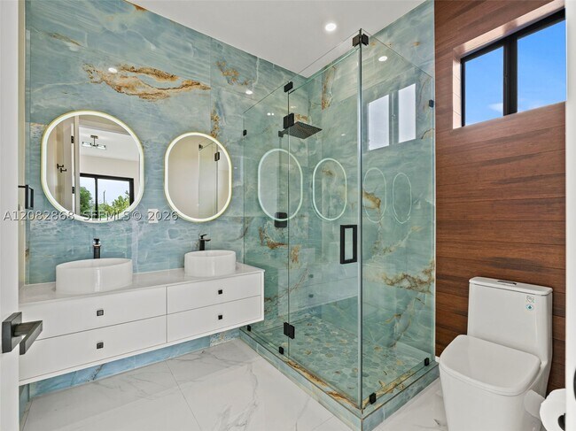 Foto del edificio - 4026 SW 9th St
