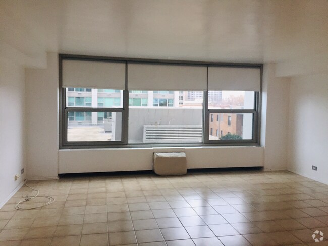 Building Photo - 3600 N Lake Shore Dr.