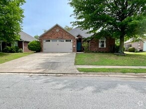 Building Photo - 5213 S 60th Pl