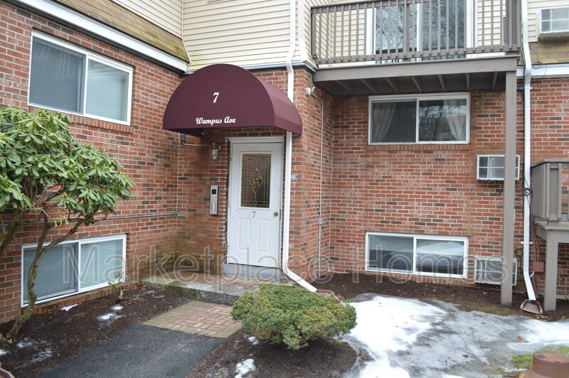 Primary Photo - 7 Wampus Ave