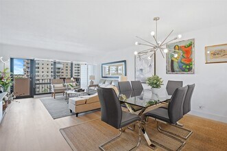 Building Photo - 5100 N Ocean Dr