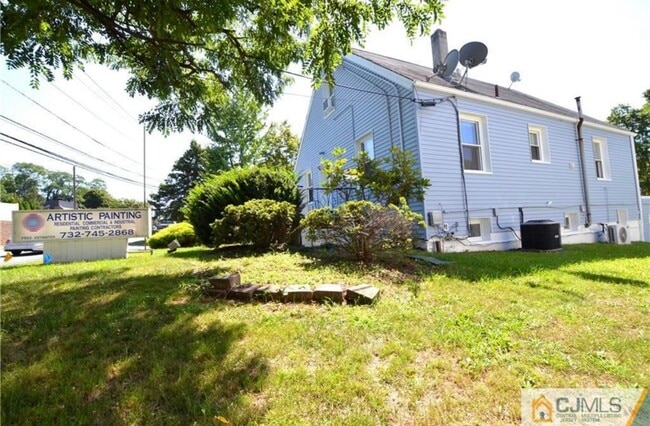 Building Photo - 295 Milltown Rd