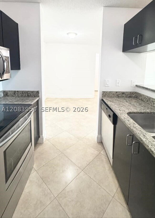 Building Photo - 1739 Village 106 Vlg