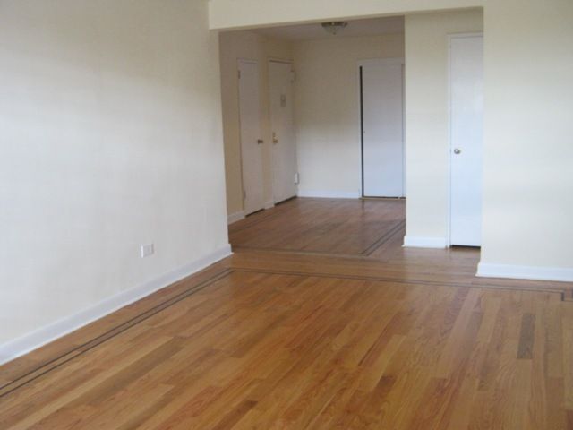 Foto del edificio - 45-15 Colden St