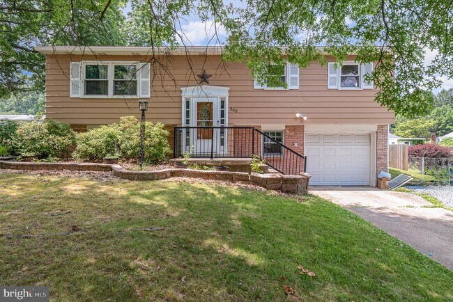 Foto del edificio - 302 Hickory Hill Terrace