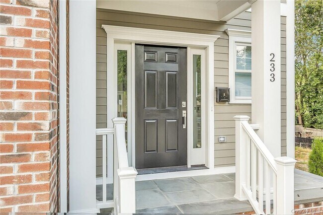 Foto del edificio - 233 Lincoln Ave