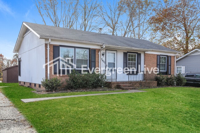 Foto del edificio - 2407 Phoenix Dr