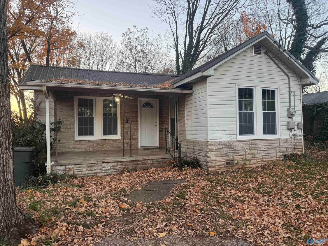 Foto principal - 2411 Kildare St NW