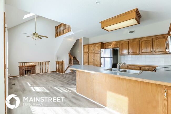 Building Photo - 1125 SE 11 Terrace