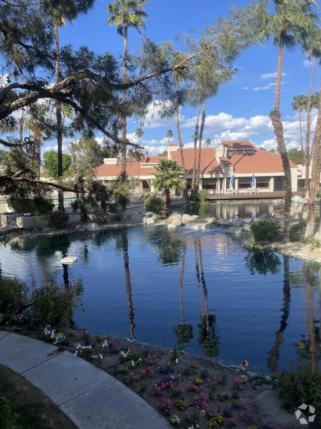 Building Photo - 35200 Cathedral Canyon Dr