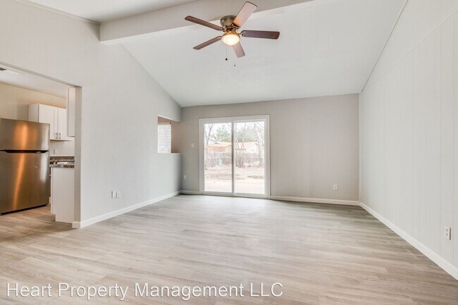 Building Photo - 3 br, 2 bath House - 3203 Daniel Dr