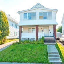Building Photo - 4921 E 85th St