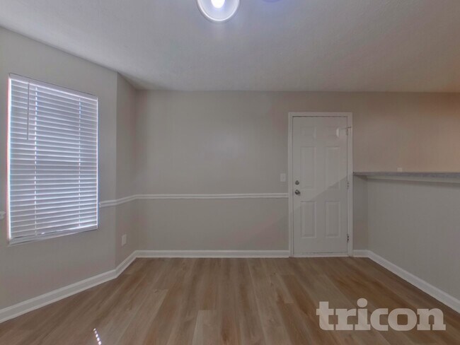 Foto del edificio - 40 Bramble Bush Trail