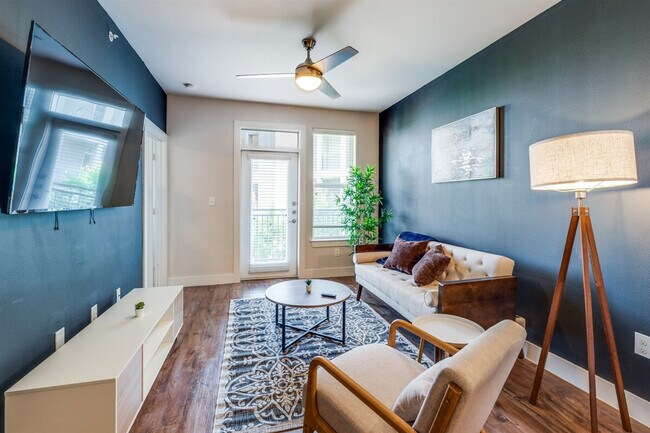 Building Photo - 415 Blue Star Pl
