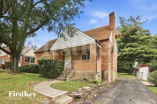 Building Photo - 1494 Clovernoll Dr