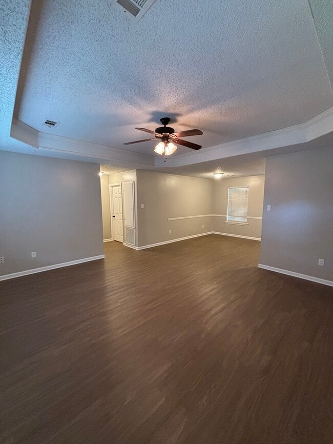 Building Photo - 39 Bud Grimes Dr