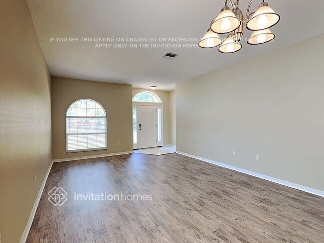 Foto del edificio - 4835 Erin Ln