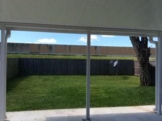 Building Photo - 6742 Bellaire Dr