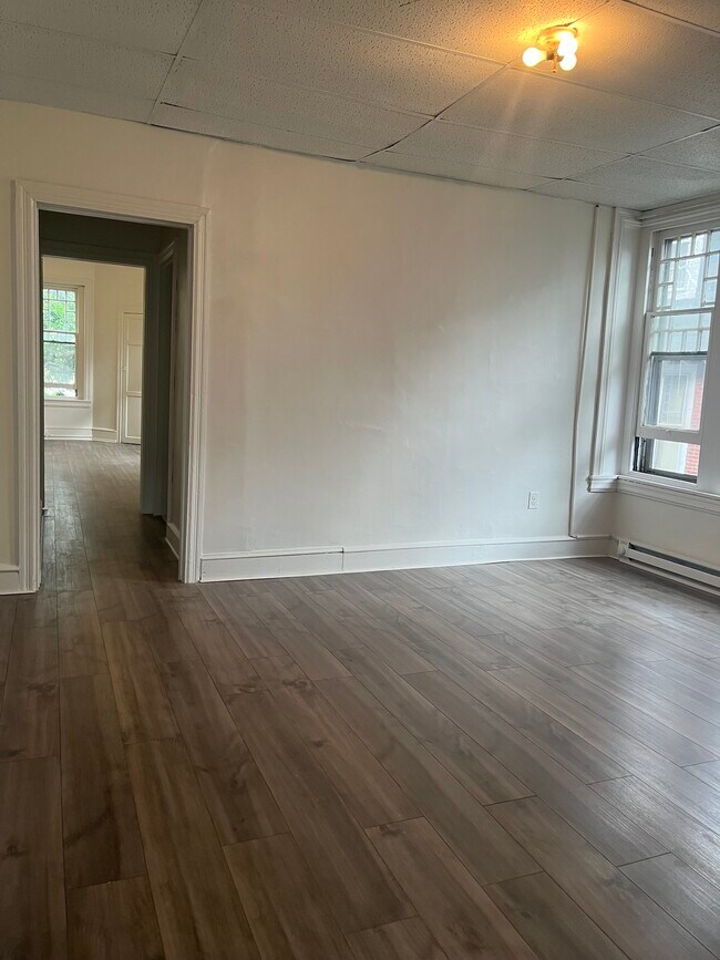 Foto del edificio - 4620 Wayne Ave