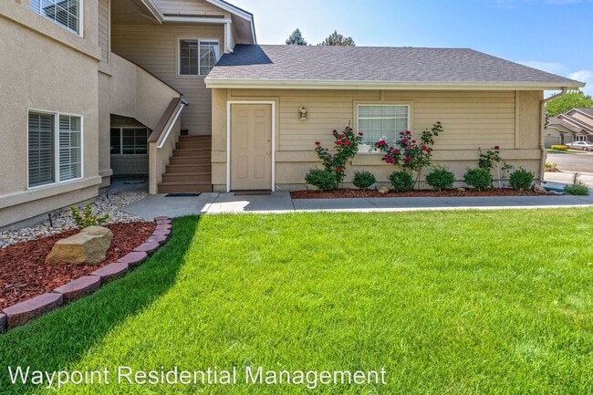 Building Photo - 4 br, 3 bath House - 352 S Granite Way