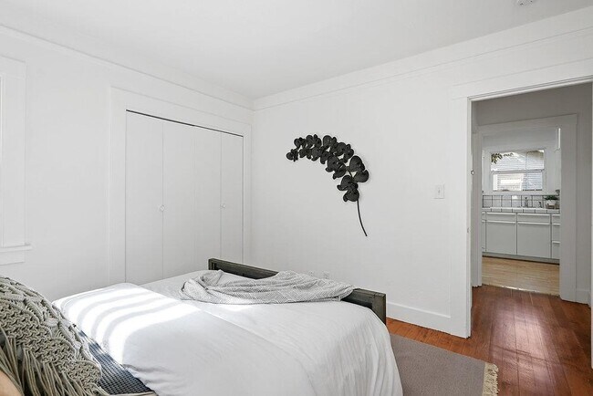 Foto del edificio - 1021 Leona Ct