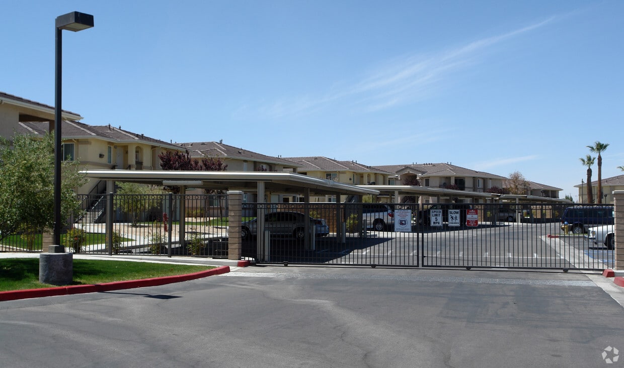 Impressions at Valley Center Apartments Victorville, CA