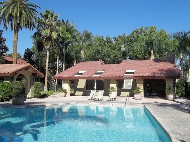 Building Photo - Nice 1 bedroom 1 bathroom at Villa Borgata *Ask about our Move-in Special*