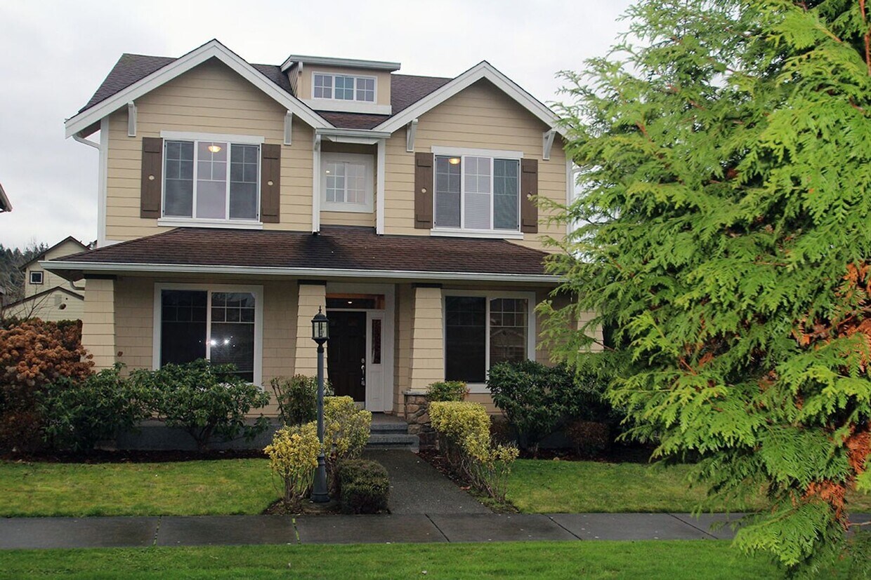 Foto principal - 4 BEDROOM WOODBRIDGE REDMOND HOME FOR RENT...