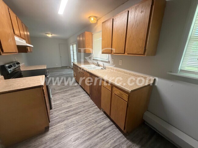 Foto del edificio - 1618 Crestview-