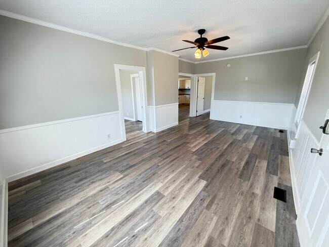 Foto del edificio - 3bed/2ba House off Hwy 3 near Downtown Kannapolis renovated in 2018